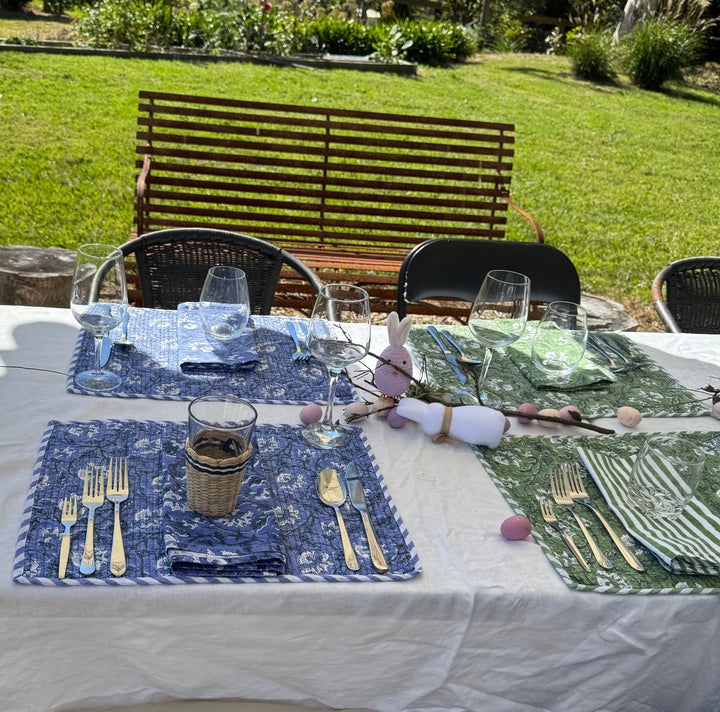 Placemat and napkin set - green and white
